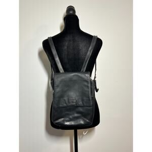 VTG Perlina Black Leather Multi Pocket Adjustable Strap Backpack Purse Bag